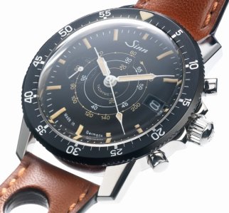 Sinn-Chronograph-Tachymeter-Watch-profile.jpg Sinn-Chronograph-Tachymeter-Watch-profile.jpg