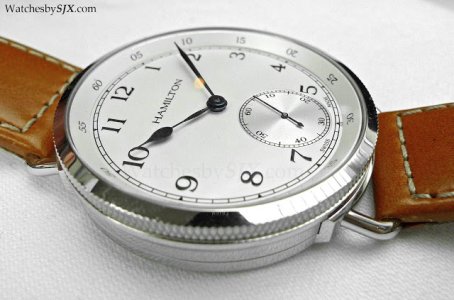 Hamilton Khaki Navy Pioneer limited edition (16).jpg