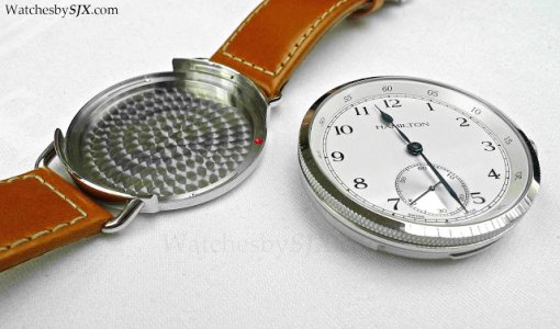 Hamilton Khaki Navy Pioneer limited edition (11).jpg