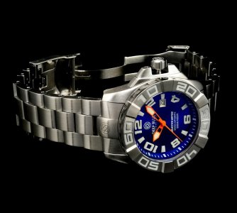 DEEP BLUE BlueTech ABYSS 500 01.JPG DEEP BLUE BlueTech ABYSS 500 01.JPG