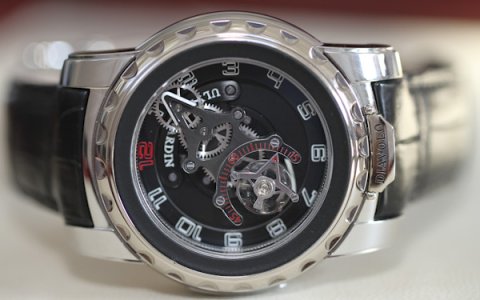 Ulysse-Nardin-Freak-Diavolo.jpg