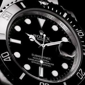 rolex-oyster-perpetual-submariner-watch-6.jpg