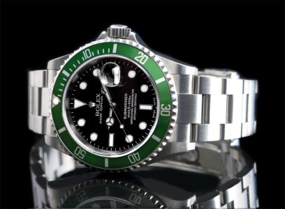 rolex-oyster-perpetual-submariner-watch.jpg