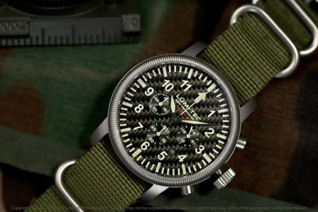 LUM-TEC-B15-watch-1.jpg