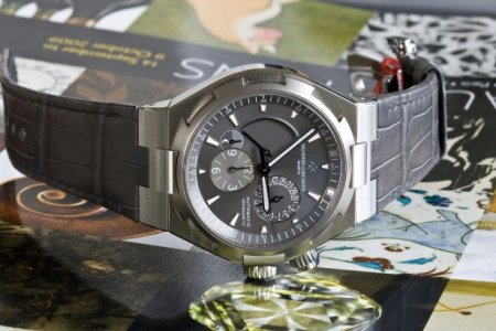 vacheron-constantin-overseas-dual-time-2.jpg