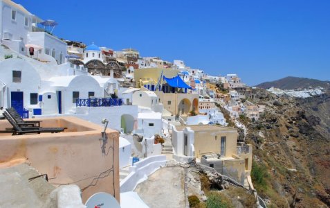 Santorini-Fira.jpg