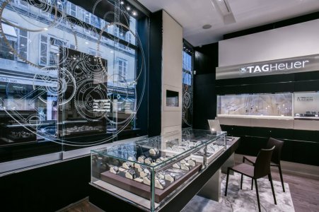 TAG Heuer butik Zeneva 1.jpg