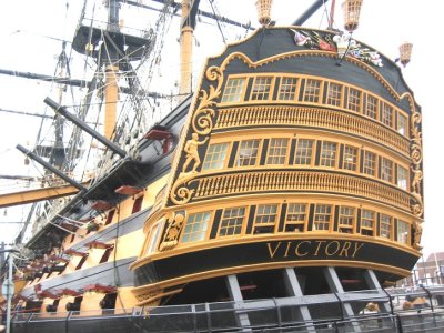 HMS_Victory-stern_view.jpg HMS_Victory-stern_view.jpg