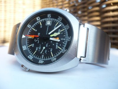 3 sinn141gmt001.jpg