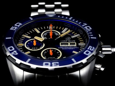 DEEP BLUE Daynight 65 T-100 Valjoux 7750 01.jpg DEEP BLUE Daynight 65 T-100 Valjoux 7750 01.jpg