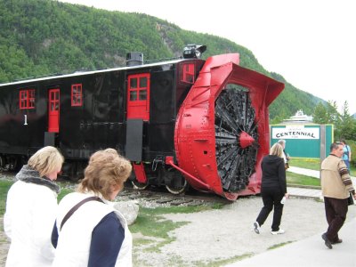 214 worlds largest snow plow.jpg