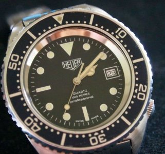 5 Heuer-1000m-Deep-Dive.jpg