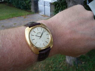 Seiko Astron35 1969 (1).jpg Seiko Astron35 1969 (1).jpg