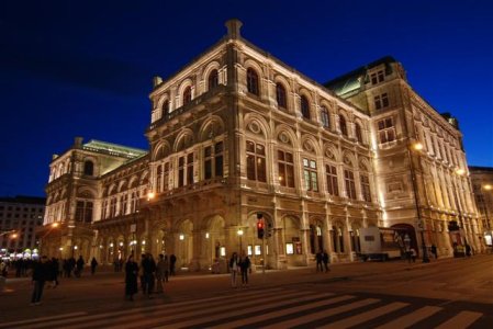 DSC_8880 (Custom) (Small).JPG