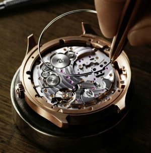 Piaget-Emperador-Coussin-Ultra-Thin-Minute-Repeater-Watch-movement.jpg Piaget-Emperador-Coussin-Ultra-Thin-Minute-Repeater-Watch-movement.jpg