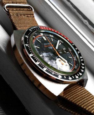 seiko-speedtimer-watch-nato-strap.jpg