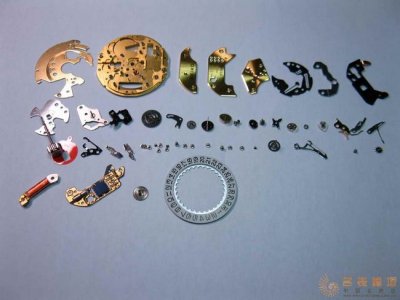 Rasklopljeni 9F62.jpg Rasklopljeni 9F62.jpg