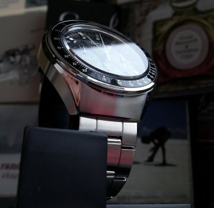 Seiko-SCEB009-Bullhead-sat__06.jpg