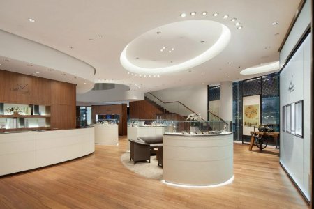 Boutique Breguet - Langham Hotel 6.jpg