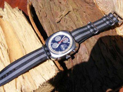 Threesubdialschrono 022.JPG