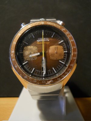 Seiko 6138-040 ''Bullhead''.jpg Seiko 6138-040 ''Bullhead''.jpg