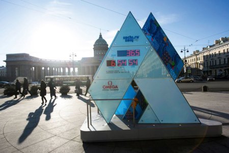 OMEGA Countdown Clock in Saint Petersburg.jpg OMEGA Countdown Clock in Saint Petersburg.jpg