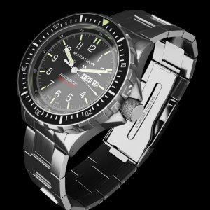 MARATHON Bilingual DIVER 05.jpg