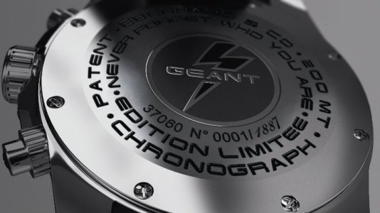 Chrono-4-Géant-Edition-Limitée-Titane-caseback-titanium-engraved-personalized.jpg