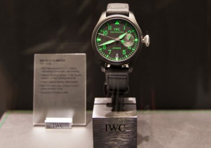 IWC-Big-Pilots-Watch-Top-Gun-IW501903.jpg