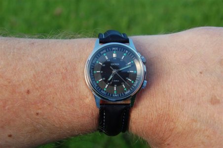 strap 002 (Large).jpg