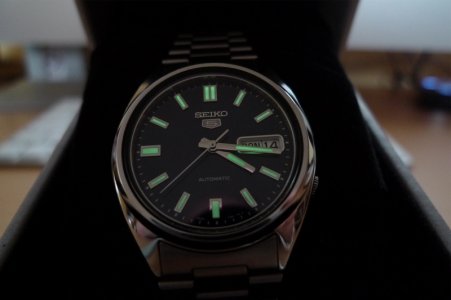 4 seiko-5-snxs77k.jpg