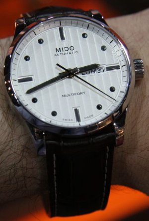 glogou_Mido_Watch_1.jpg