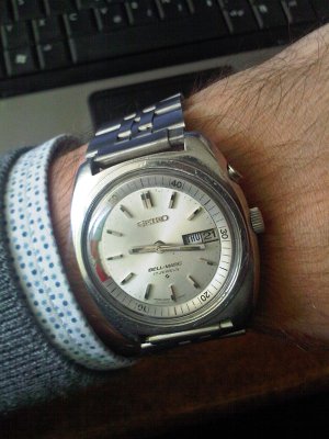 seiko 4006 small4.jpg