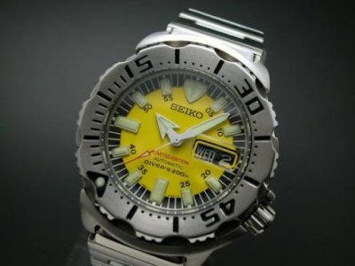 Seiko Monster no 4 Yellow Monster SKZ203K1[5].jpg