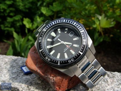 ss852082wbv2.jpg ss852082wbv2.jpg