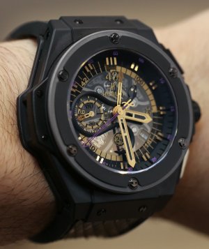 Hublot-Black-Mamba-Kobe-Bryant-Watch-12.jpg
