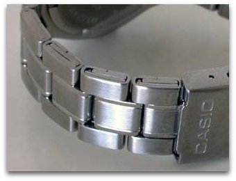 LowQualFoldLinkBracelet.jpg