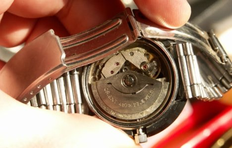 3 Orient Nonscratch, meh 4973.jpg 3 Orient Nonscratch, meh 4973.jpg