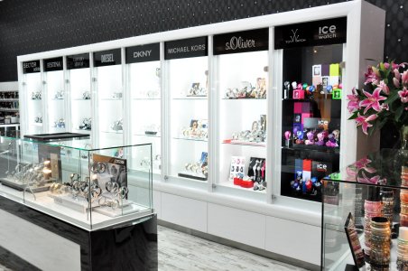 Watch-is-Watch-TC-Stadion-5.JPG Watch-is-Watch-TC-Stadion-5.JPG