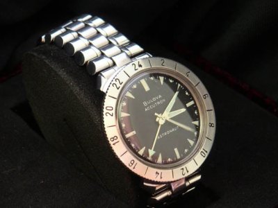 1 214astronaut.jpg 1 214astronaut.jpg