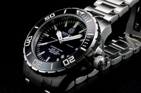 DEEP BLUE Watches Daynight Recon T-100 DIVER 03.jpg