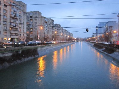 IMG_0411.jpg IMG_0411.jpg