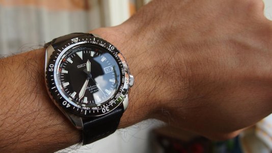 alpinist na ruci.jpg