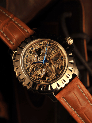 Revolver1.gif Revolver1.gif