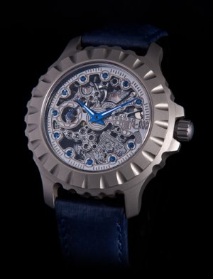 Revolver2.jpg Revolver2.jpg