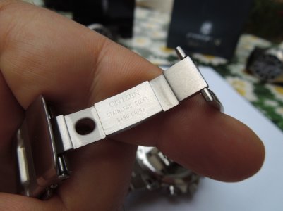 Citizen CA0290-51E 08.JPG