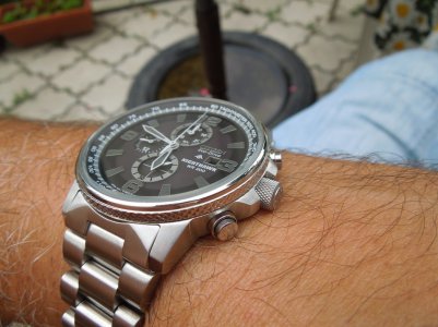 Citizen CA0290-51E 13.JPG