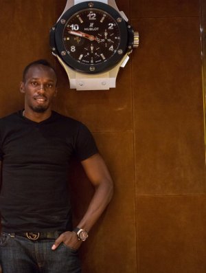 Usain Bolt @ Hublot London boutique - 1.jpg