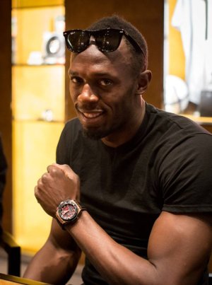 Usain Bolt @ Hublot London boutique - 8.jpg