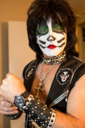 Ball-watches-kiss-music-band-2.jpg